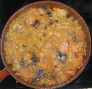 berenjena con carne y tomate