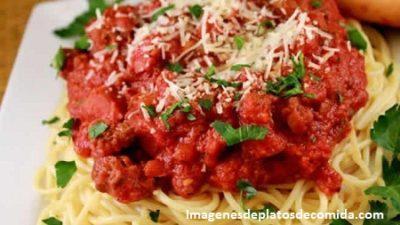 variedad de platos de comida tradicionales variedad de platos de comida tradicionales