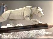 corto viernes( SHORT FILM SHOWCASE Step Into Miniature World Animated Paper Wildlife)