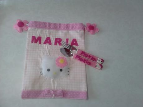 Bolsita y cubiertos a juego