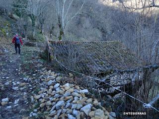 Por las brañas de Santa María de Trespena