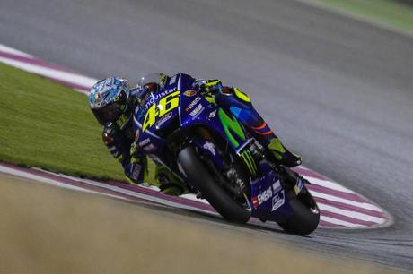 Viñales domina los segundos días de test en Losail