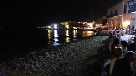 Una noche en Mykonos, escala crucero