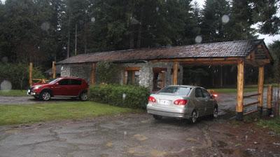 Villa La Angostura: Un barrio de ricos y famosos controla el acceso a calles públicas