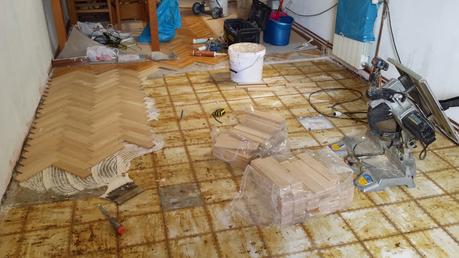 Cómo realizar ampliaciones de suelos de parquet