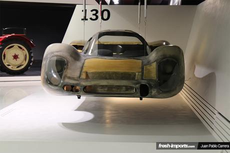 ¿Te hace una visita virtual por el museo Porsche?