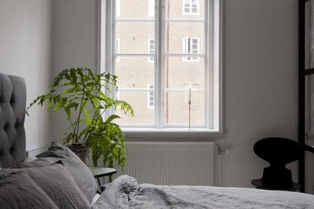 Reforma de un piso 36 m² en Malmö pared de cristal minipisos interiores intimidad decoración decoración pisos pequeños decoración interiores deco pisos suecos blog decoración nórdica 