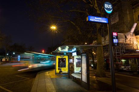 Lego Batman transforma una marquesina en un juego para promocionar la película lego-batman-marquesinas3