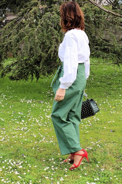 MIS LOOKS- COMBINANDO ROJO Y VERDE CON PUNTO Y APARTE