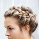 Peinados de novia 2017: Moño trenzado