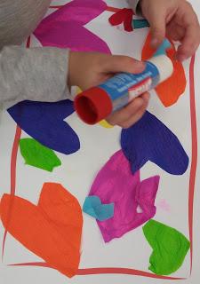 San Valentín o cómo el color para pintar sale de los corazones