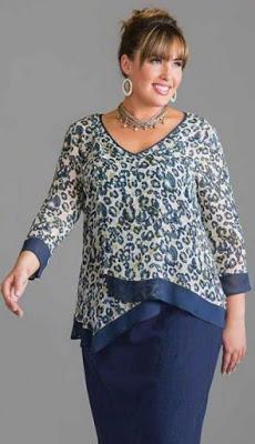 MUJER ELEGANTE Y DISTINGUIDA