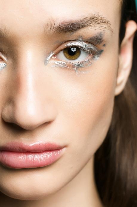 Tendencias MAC 080 Barcelona Fashion 2017; arte en la pasarela