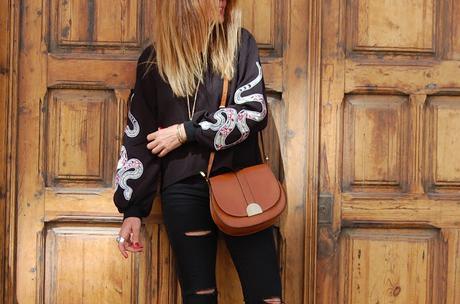 sERPIENTE #nOUNIFORMES sERPIENTE #nOUNIFORMES