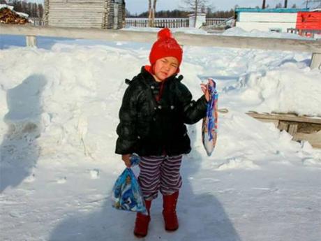 La ‘caperucita’ siberiana que desafió el frío y los lobos por su abuela
