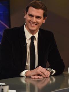 ALBERT RIVERA ESTÁ FUERA DE LUGAR, por @LagartijaSoy vía @ElDiestro_