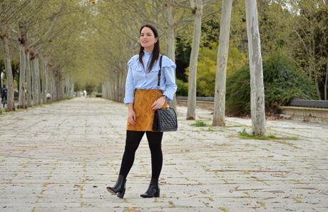 Outfit | Baby blue shirt