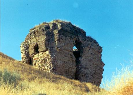 Resultado de imagen de Castillo de Olmos
