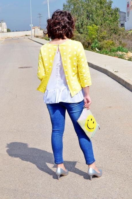 Amarillo y metalizado