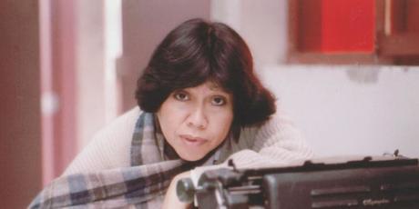 La mujer que transforma el bien de cada día en noticia. LOURDES, CORREO MARIANO