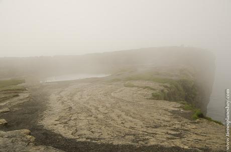 Acantilados de Moher niebla Irlanda Condado Clare