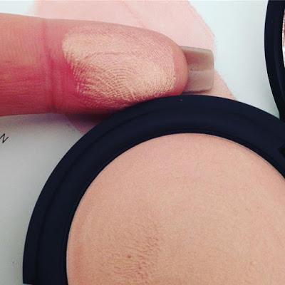 Strobing Glow, iluminador, ten image, sunrise, oasia, beauty blogger, beauty youtuber, blogger alicante, solo yo, blog solo yo, makeup blogger, makeup youtuber, influencer, 