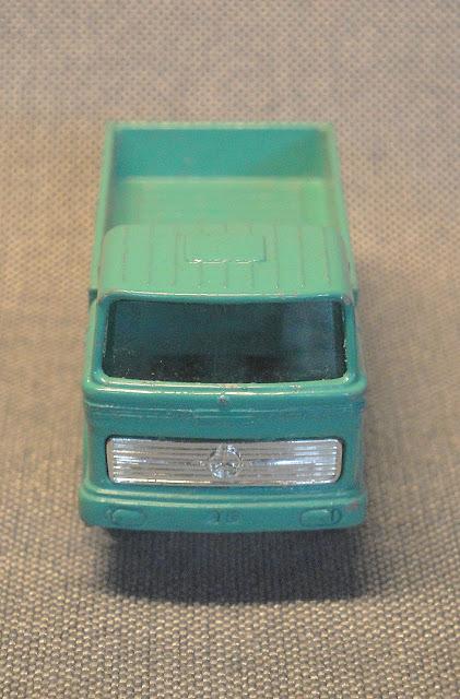 Camión frontal Mercedes-Benz