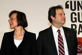 Jordi Hereu descalabra al aparato del PSC