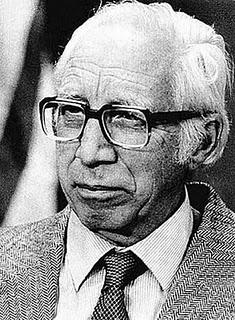 Willem Johan Kolff, Inventó la máquina de diálisis y el corazón mecánico