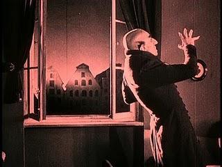 CINEFÓRUM DE SOBREMESA (porque el cine nos alimenta...)Hoy: Nosferatu, (F. W. Murnau, 1922)