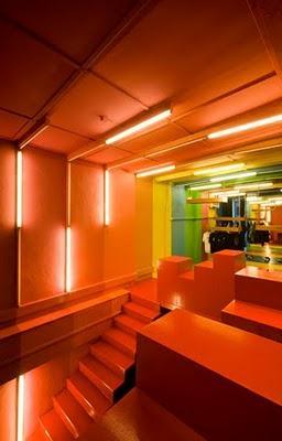 Y despúes de la oscuridad, se hicieron los colores! HIDE&SEEK; de FARM Y despúes de la oscuridad, se hicieron los colores! HIDE&SEEK; de FARM