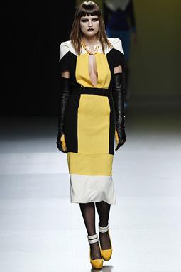 Cibeles FW: Ana Locking