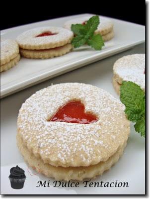 Galletas de Avellana rellenas de Gelatina de Mermelada