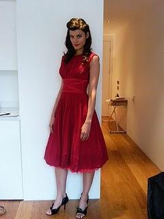 La primera “eco-modelo” La primera “eco-modelo”