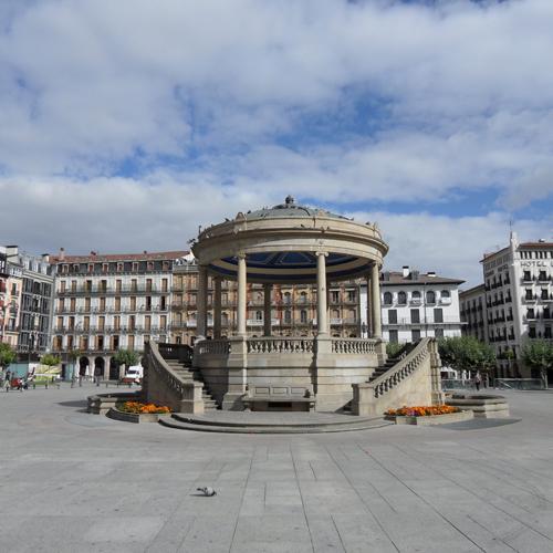 Nueva exposición programada. Destino: PAMPLONA
