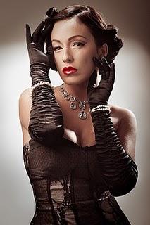 LA CHICA PIN - UP  y el glamour de los 50s