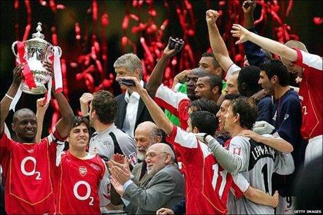 Último título ganado por el Arsenal: FA Cup de 2005 (un joven...