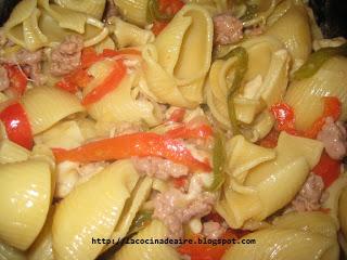 CARACOLAS CON VERDURA Y CARNE