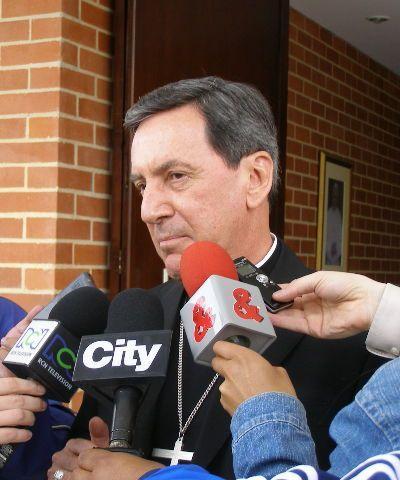 “Proteger a los niños” Mira quien habla!