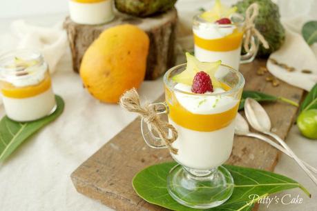 Pannacotta de guanábana con coulis de mango y yogurt, simplemente delicioso