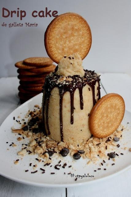 Drip cake de galleta María Drip cake de galleta María