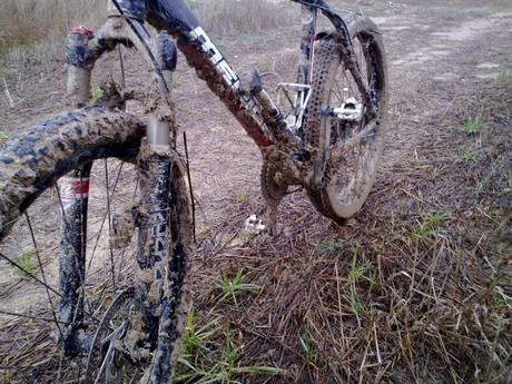 Bicicleta en la lluvia: ¿Como sobrevivir a los cambios climáticos?