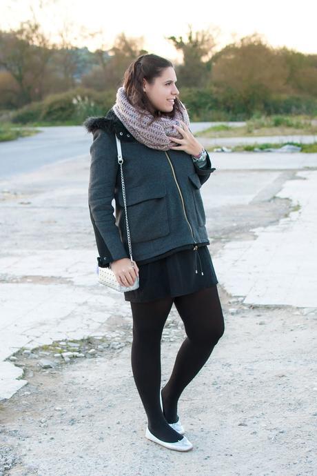 Black & flowers for the night Black & flowers for the night