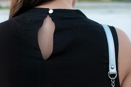 Black & flowers for the night Black & flowers for the night