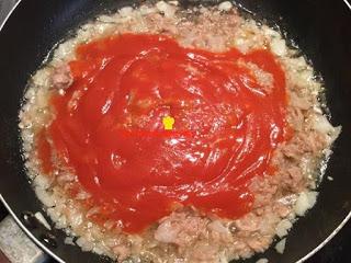 TORTELLINIS DE CARNE CON SALSA DE ATÚN