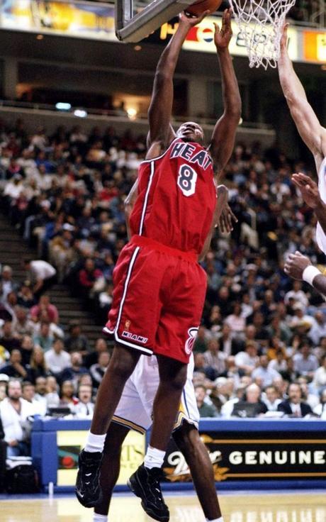 Cajon Deportivo – Isaac Austin