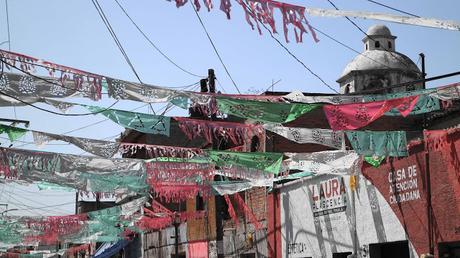 Domingo de Tianguis en Tonalá.