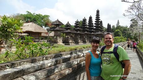 Bali; el famoso templo Ulun Danu Batur y los arrozales de Jatiluwih