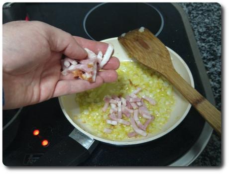 Macarrones con tomate para una persona sola