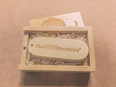 Memoria USB con carcasa de madera